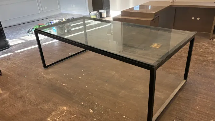 Vendo Mesa para Escritório ou Jantar moderna em vidro