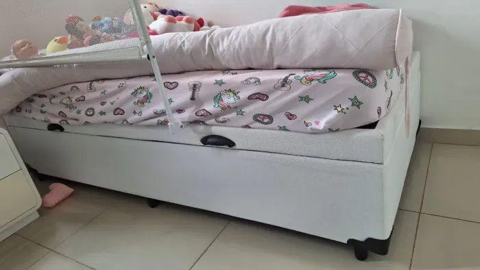 Cama box baú