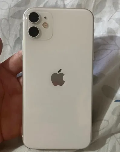 iPhone 11 - 64GB