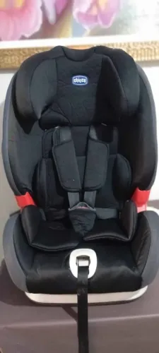 Vendo Cadeira Chicco Youniverse