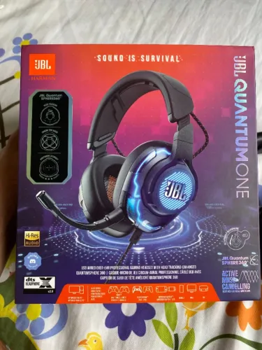 Headset Gamer JBL Quantum One + Esponjas acusticas em GEL