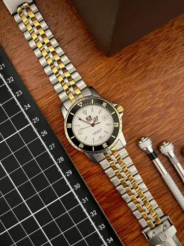 Relógio TAG Heuer Série 1500 Professional 200M Ref. WD1222-G-20