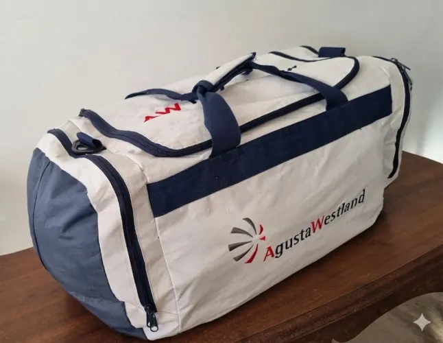 Bolsa Promocional de Viagem AgustaWestland