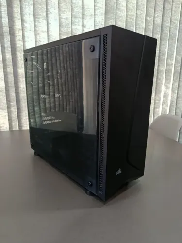 PC GAMER i7-10700 + RX 5600 XT 6GB + 32GB RAM + 256GB SSD