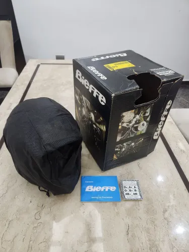 Capacete Bieffe 3 Sport Freestyle Preto e amarelo tamanho 58 - Excelente estado e completo