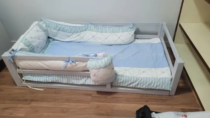Mini cama montessoriana