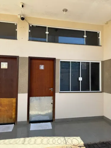 Studio / Av Mandacarú