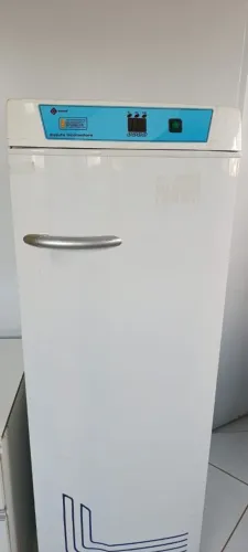 Estufa Incubadora B.O.D da marca quimis