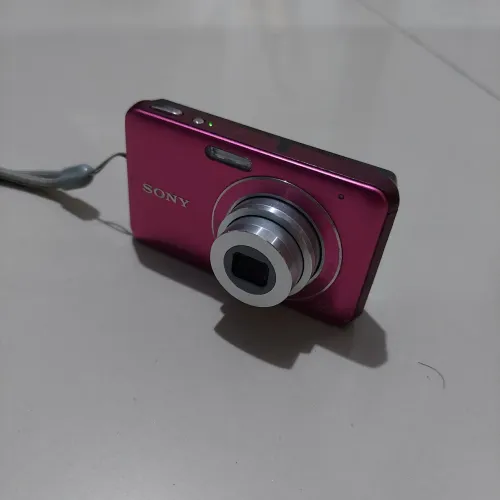Câmera Cyber shot Sony 12.1 Rosa
