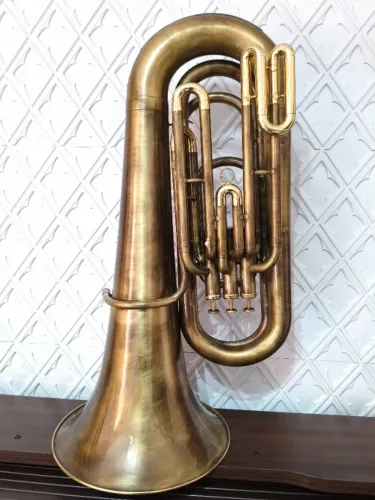 Tuba Sib 3 Pistos Weril J370 3/4 Dourada Com Capa E Bocal