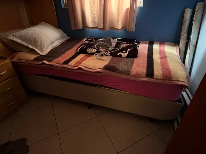 Cama de Solteiro + Colchão de solteiro