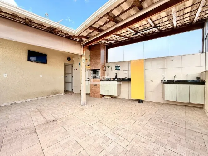 Cobertura à Venda no bairro Santa Amélia, 2 Quartos, 2 Salas, Marcenaria, Gourmet e 2 Vaga