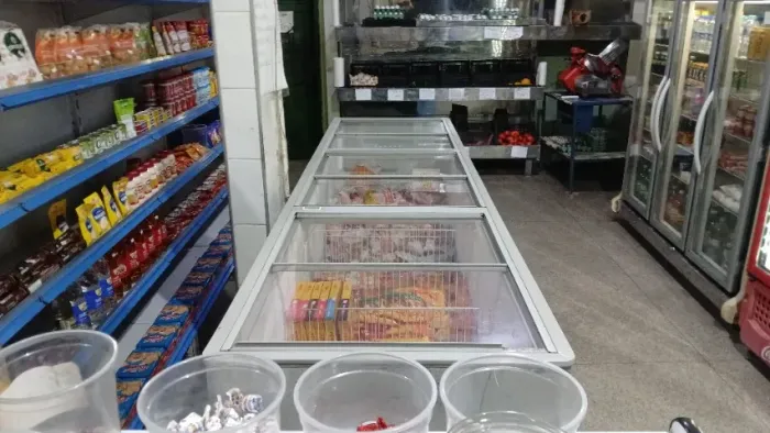 Passo ponto comercial, Mercearia localizada no bairro Monte D'ouro, Valença-RJ.