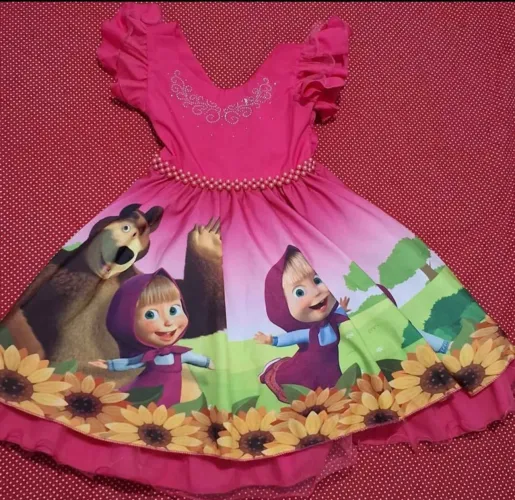 Vendo vestido tema Masha e o urso