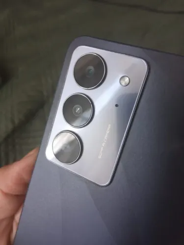 VENDO EXCELENTE CELULAR EM ATE 10X NO CARTÃO REALME C75X 256G