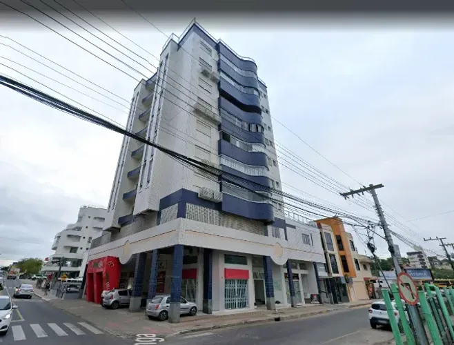 Vendo ou Troco apartamento por casa na região central de Içara