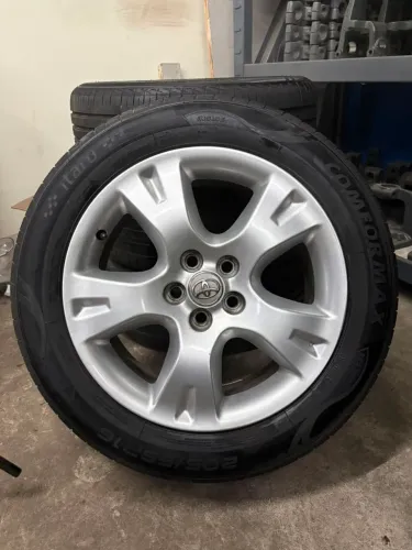 RODA ARO 16 TOYOTA COROLLA ORIGINAL 205/55/16