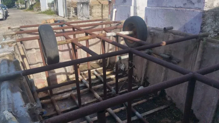 Ferragem,boa pra carrocinha 
