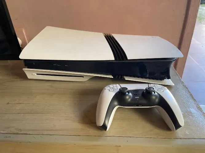 PS5 pro com leitor mídia física 2tb + Caixa