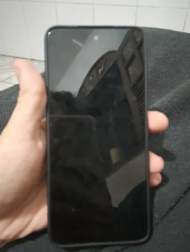 Celular G53