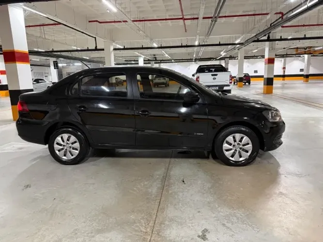 Volkswagen Voyage 1.0/1.0 City MI Total Flex 8V 4P 2013