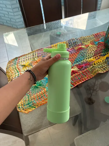 Garrafa térmica grande (1,5l)