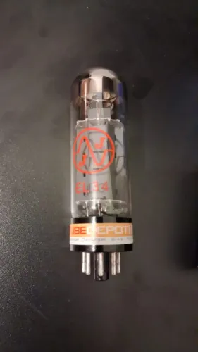 Válvulas EL34 JJ par casado Tube Depot novas<br>Compradas nos EUA