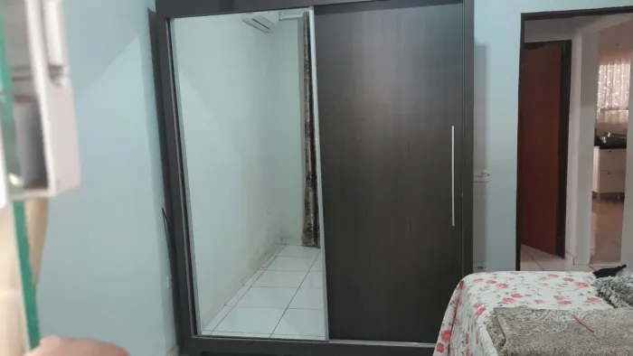 Guarda roupa solteiro bartira porta de correr