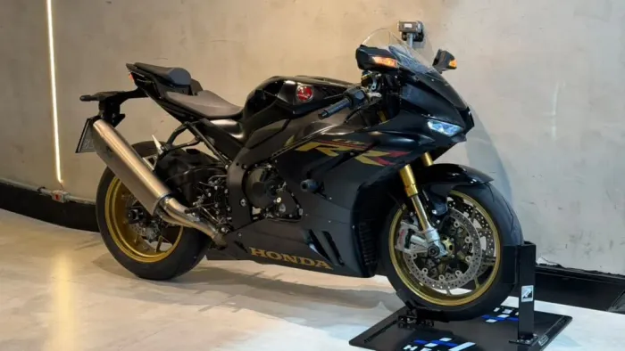 HONDA CBR 1000 RR-R Fireblade SP