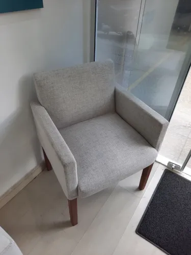 Poltrona para recepção