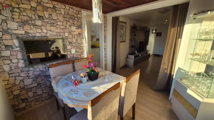 Apartamento em Menino Deus