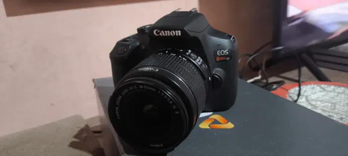 Camera Fotografica Canon Eos Rebel T7