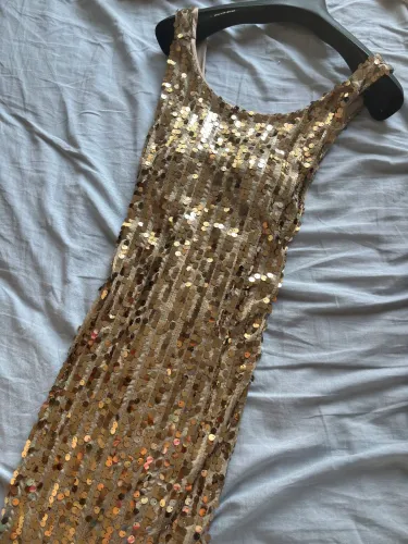 vestido longo paetê dourado festa