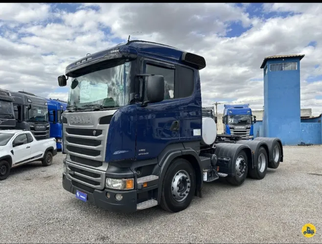 SCANIA R-440 8X2 2018/2018<br>AUTOMÁTICO<br>FREIO RETARDER