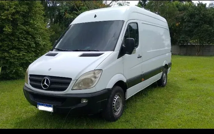 Mercedes-Benz Sprinter 311 Furgão Longo Teto Alto Dies 2014