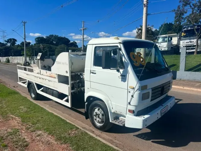 VW 8.140 4X2 3/4 CAMINHÃO BOMBA DE CONCRETO -ANO 1996