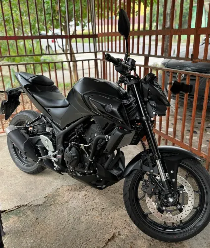 YAMAHA MT-03 321/ABS - Preta 2025