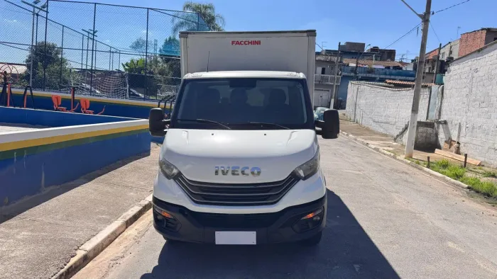 Iveco Daily Chassi 35-160 Curto 3.0 (die.)(e5) 2023