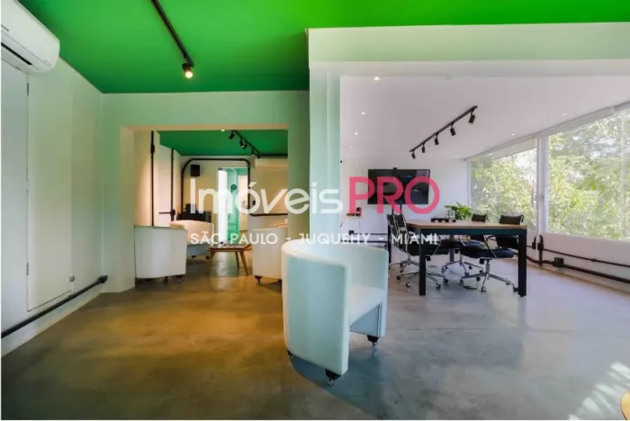 Sobrado Comercial - Santo Amaro - Estrutura Completa e Estilo Industrial
