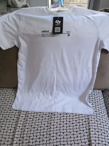 Vendo essa camisa nova tam p *
