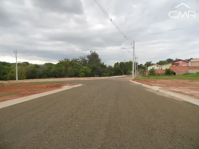Opções de vários terrenos no bairro Recreio, na cidade de Charqueada, (escritura
