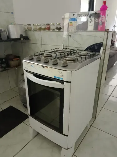Fogão semi-novo 