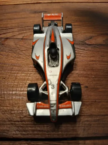 Hot Wheels MC Laren