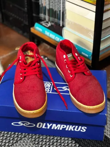 Tênis Hocks Formiga Vermelho