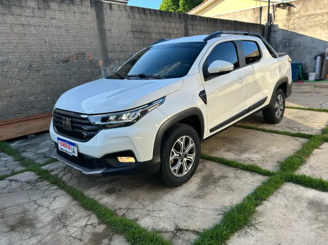 Fiat Strada Volcano 1.3 Flex 8V CD 2022