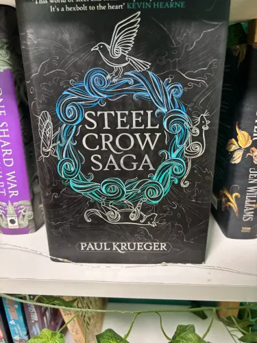 Steel crow saga - livro capa dura em inglês