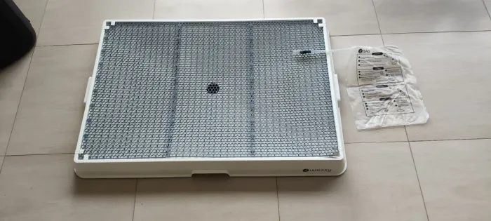 Weasy Bandeja Sanitária Weasy Grande de Plástico com Drenagem, Branco e Cinza