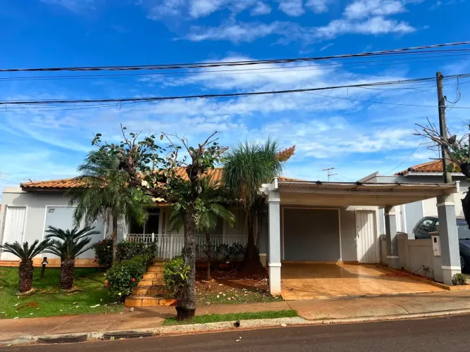 Casa ótima pra vc e sua família