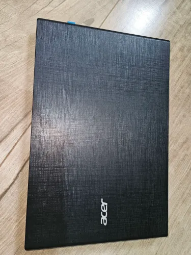 Notebook Acer Aspire E5-573 i5 8GB 1TB 15,6"