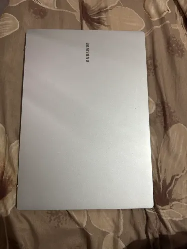 NOT SAM Galaxy book GO SNAP 4GB 128GB 14 W11